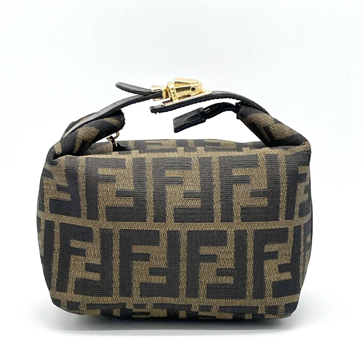 FENDI フェンディトートバッグ ズッカ柄 PVC ブラウン 肩かけ A4収納