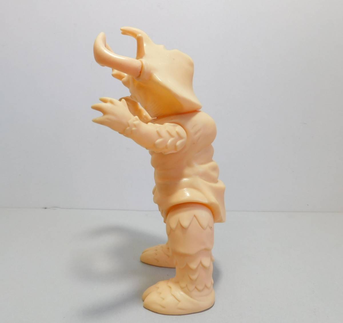 ブルマァク アントラー 肌色 未塗装 ソフビ スタンダードサイズ