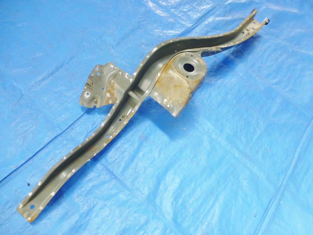 Ae85 Ae86前期 後期 助手席側 左 リア サイドメンバーフレーム レビン トレノ 品 リア 売買されたオークション情報 Yahooの商品情報をアーカイブ公開 オークファン Aucfan Com