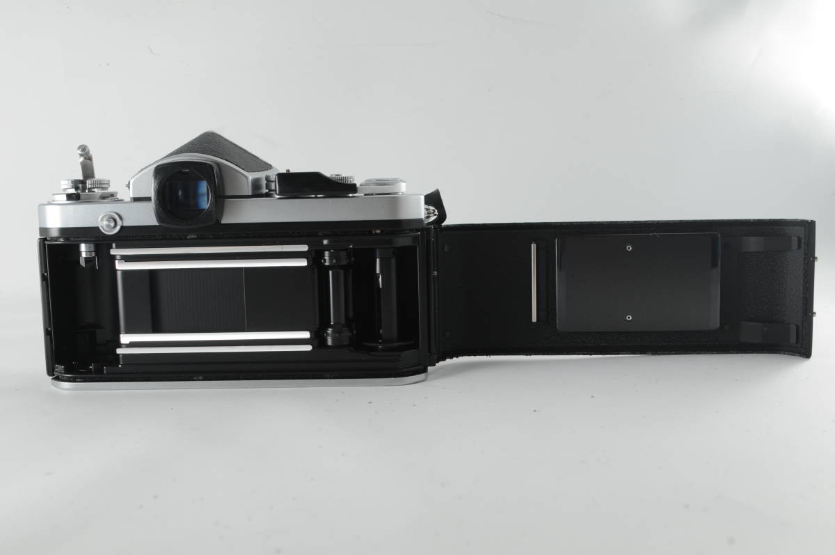 ☆新品級☆ NIKON ニコン F2 アイレベル ボディ 付属品満載☆外観・光学