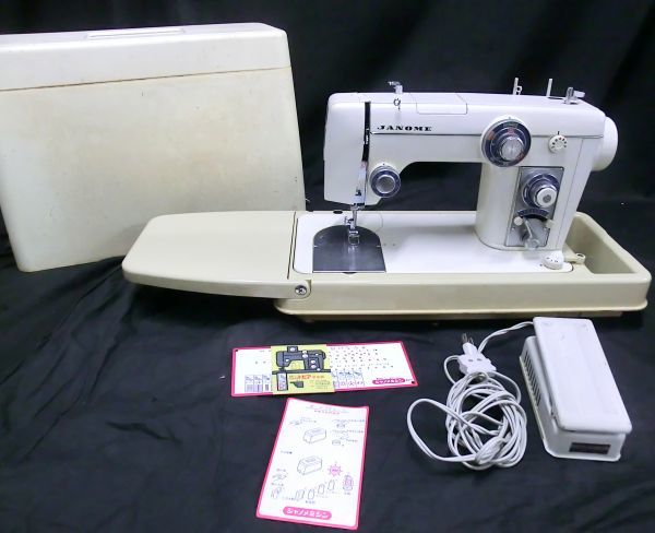 1円〜 JANOME MODEL 801 ジャノメ ミシン 本体 通電確認 ハンドクラフト 裁縫 手工芸 当時物 レトロ 家電 付属品 まとめて 1円〜 JANOME MODEL 801 ジャノメ ミシン 本体 通電確認 ハンドクラフト 裁縫 手工芸 当時物 レトロ 家電 付属品 まとめて