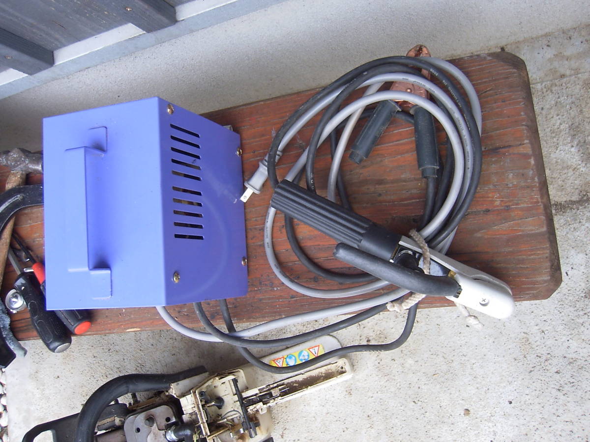 A133377 兼用交流アーク溶接機 イクラ IS-S150W | 株式会社 小林機械 イクラ100v