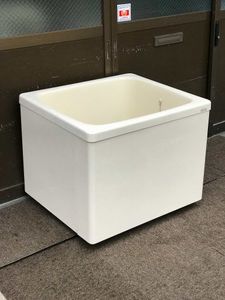 バスタブ 中古のYahoo!オークション(旧ヤフオク!)の相場・価格を見る