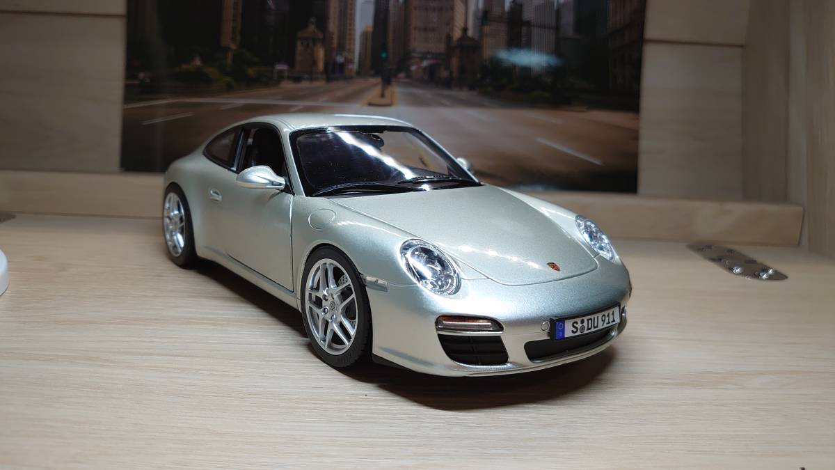 後期 ポルシェ911 carrera カレラ 911 997 996 1/18 ポルシェ 特注  