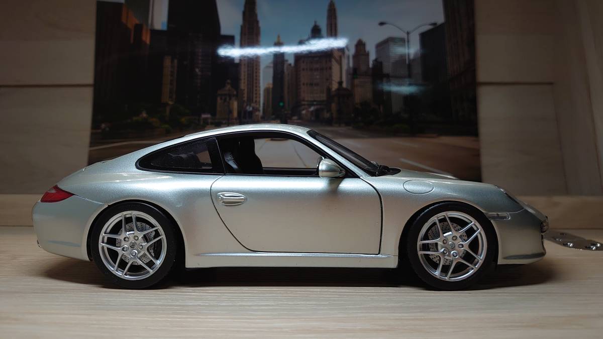 後期 ポルシェ911 carrera カレラ 911 997 996 1/18 ポルシェ 特注 