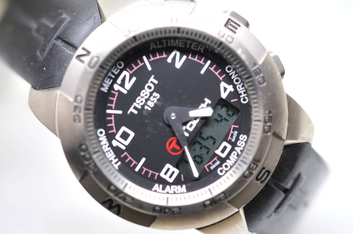 TISSOT T-TOUCH チタン 稼働中 腕まわり18.5cm程度 難あり TISSOT