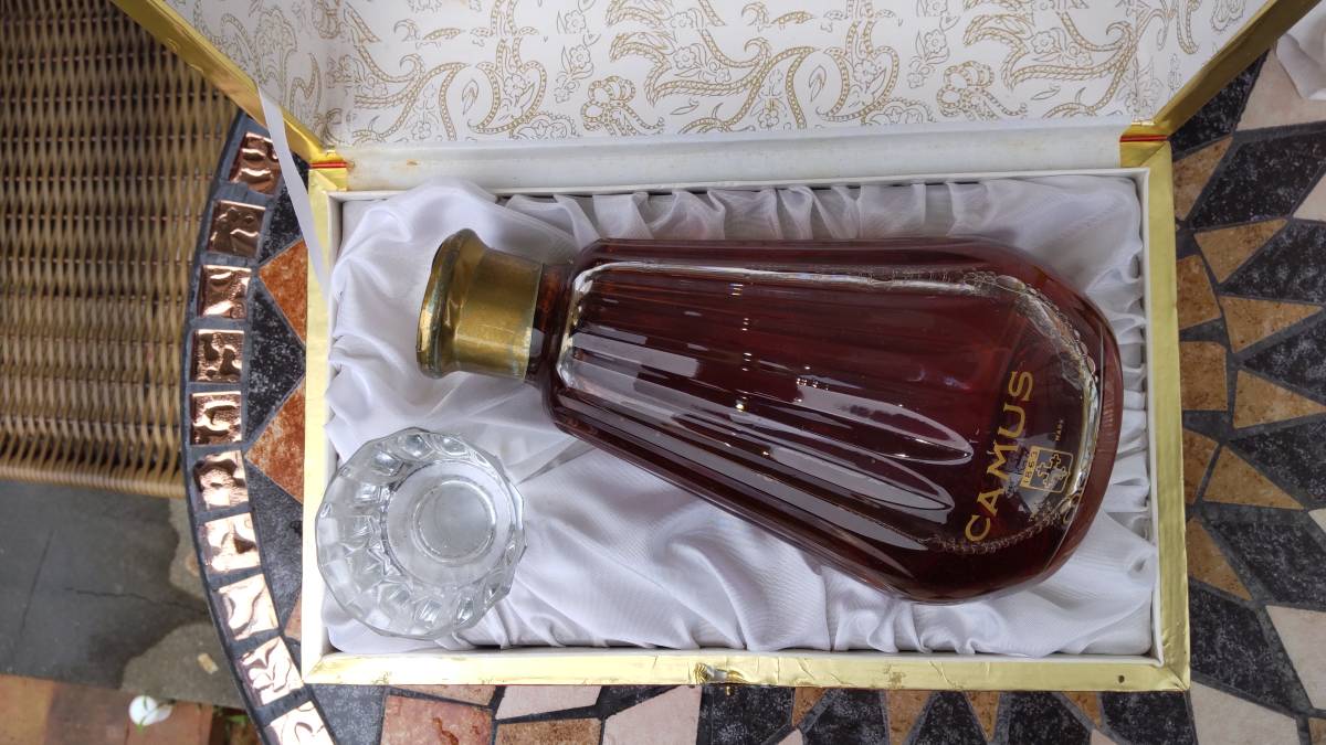 古酒 未開栓 camus カミュ カラフェ ブランデーコニャック Baccarat