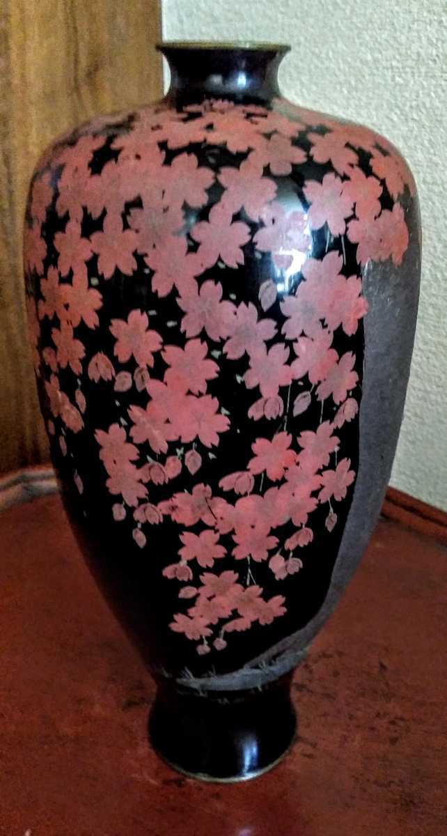 文化遺産オンライン 瓶形梅桜文七宝水滴 | 菊御紋付桜模様七宝花瓶 飾