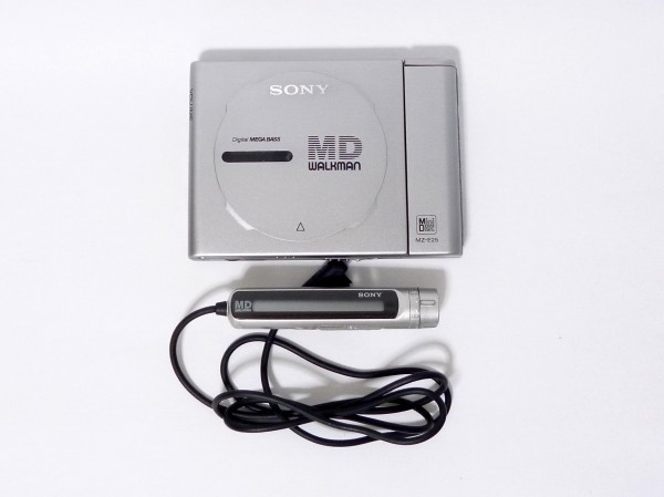 SONY MZ-E25-S シルバー ポータブル MDプレーヤー MDLP非対応 MD再生