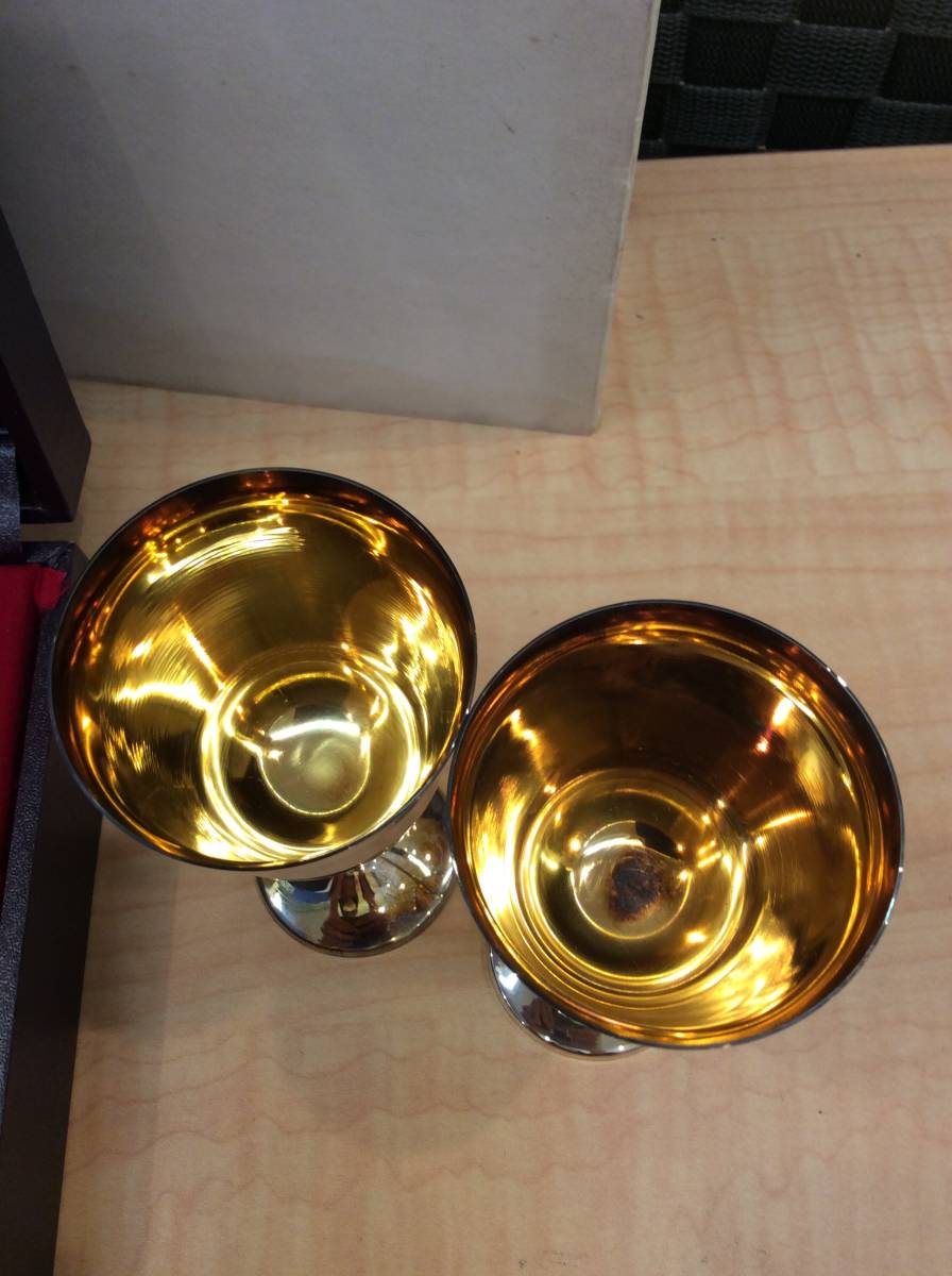 3233 金 銀仕上げ製品 おしゃれなグラス 2客セット 銀製品 グラス ワイングラス ワイングラス 売買されたオークション情報 Yahooの商品情報をアーカイブ公開 オークファン Aucfan Com