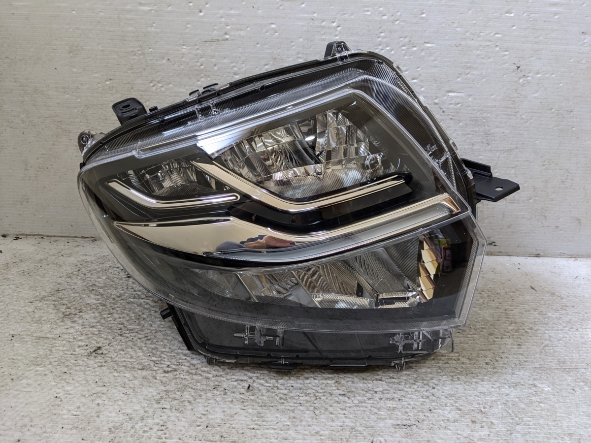☆良品☆ タントカスタム LA650S LA660S LED ヘッドライト 右