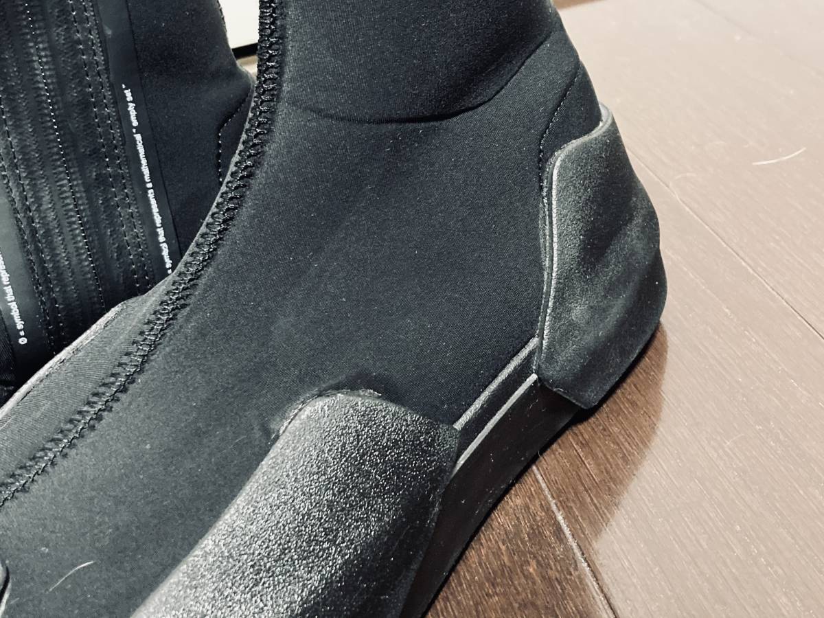 NILoS ニルズ エッジ スキニー スニーカー 640FWM1 size2 (26.5～27 