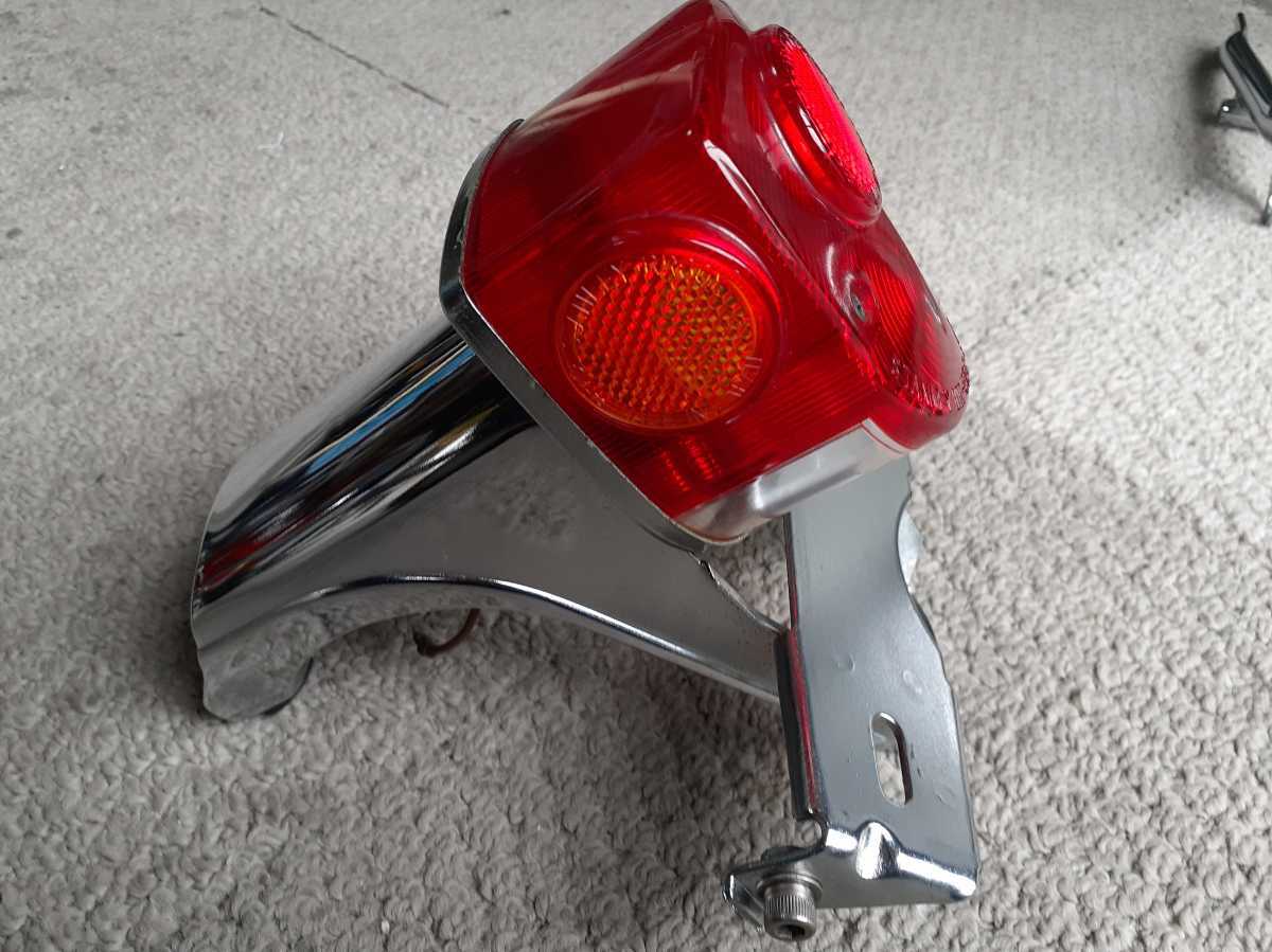 【驚きの破格値，人気】 ホンダ ダックス 純正 テールランプ(テールランプ)｜売買されたオークション情報、yahooの商品情報をアーカイブ公開 - オークファン ホンダ用