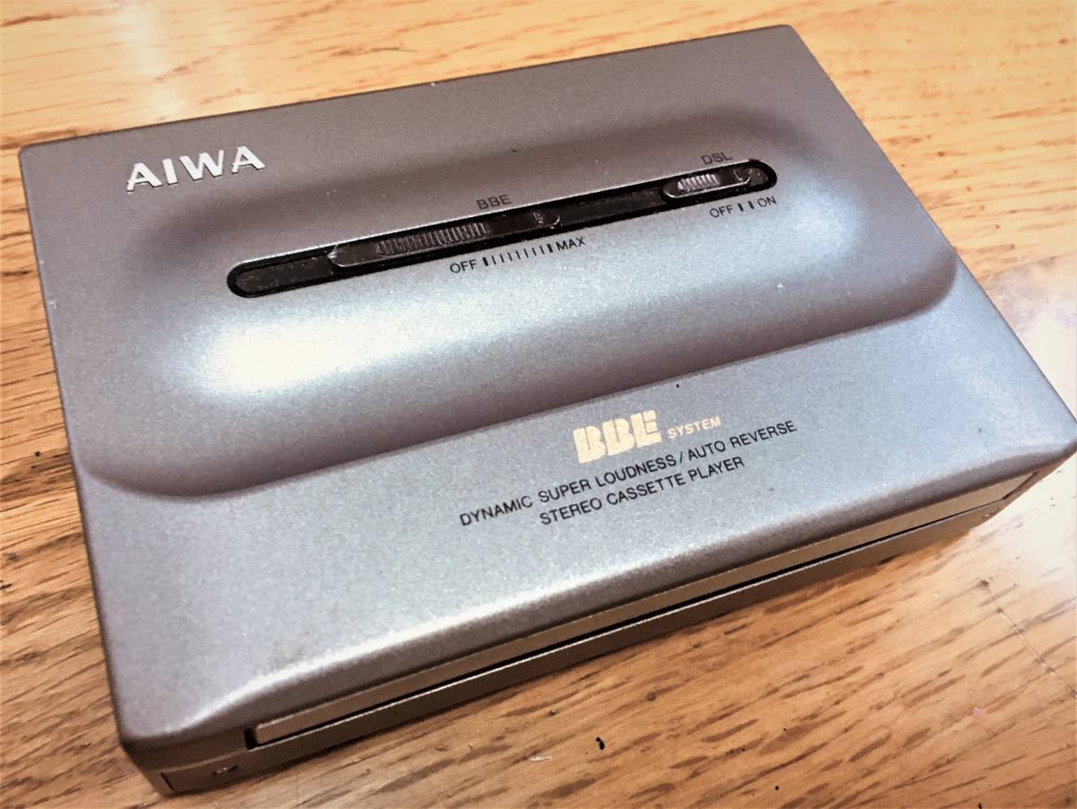aiwa HS-PL50 ポータブルカセットプレーヤー（充電器付）【動作未確認】 AIWA カセットプレーヤー HS-PL50 動作未確認(ジャンク品) AIWA HS