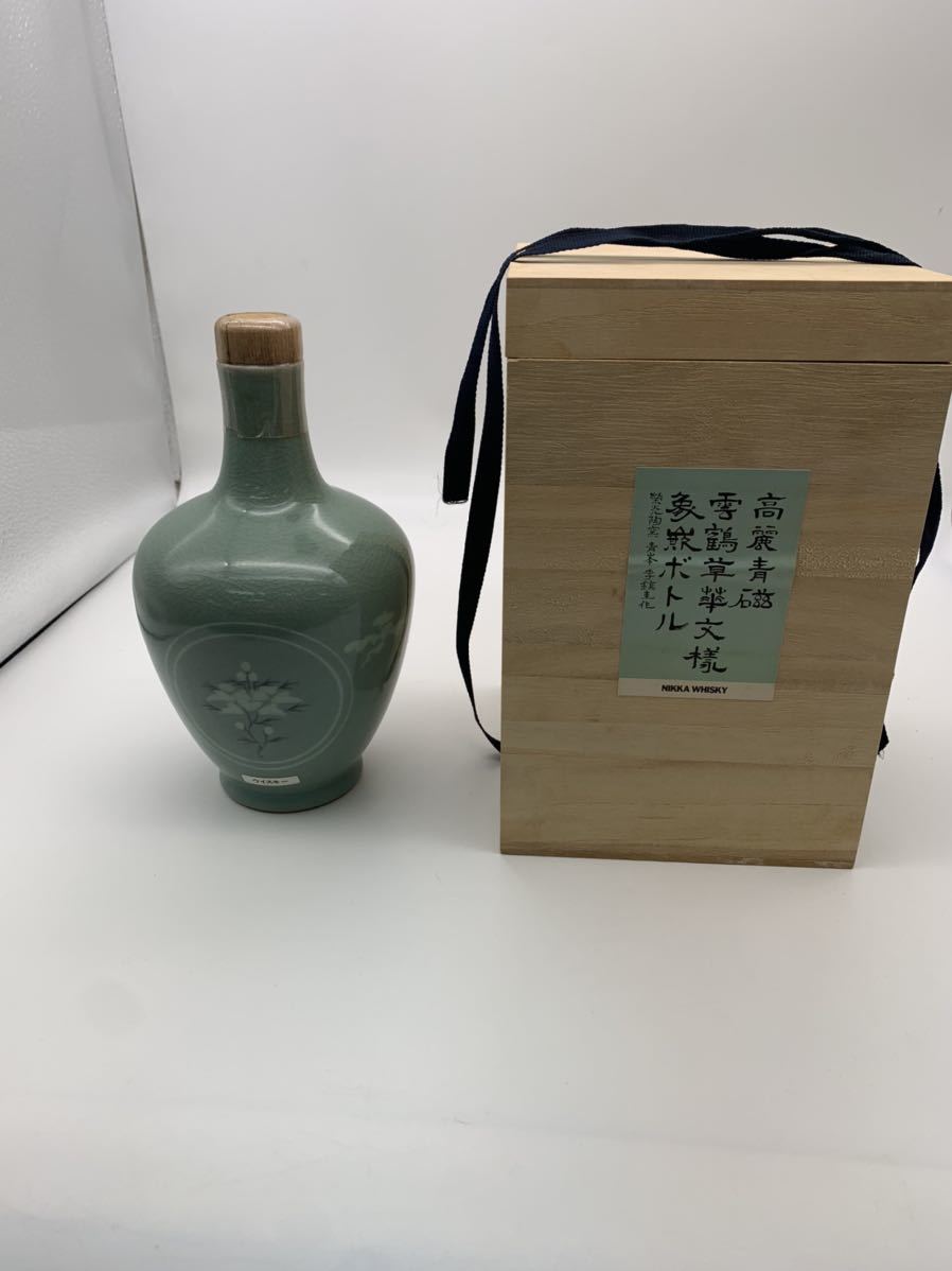 高麗青磁 零鶴草華文様 象嵌ボトル NIKKA WHISKY 未開封 東京都内限定