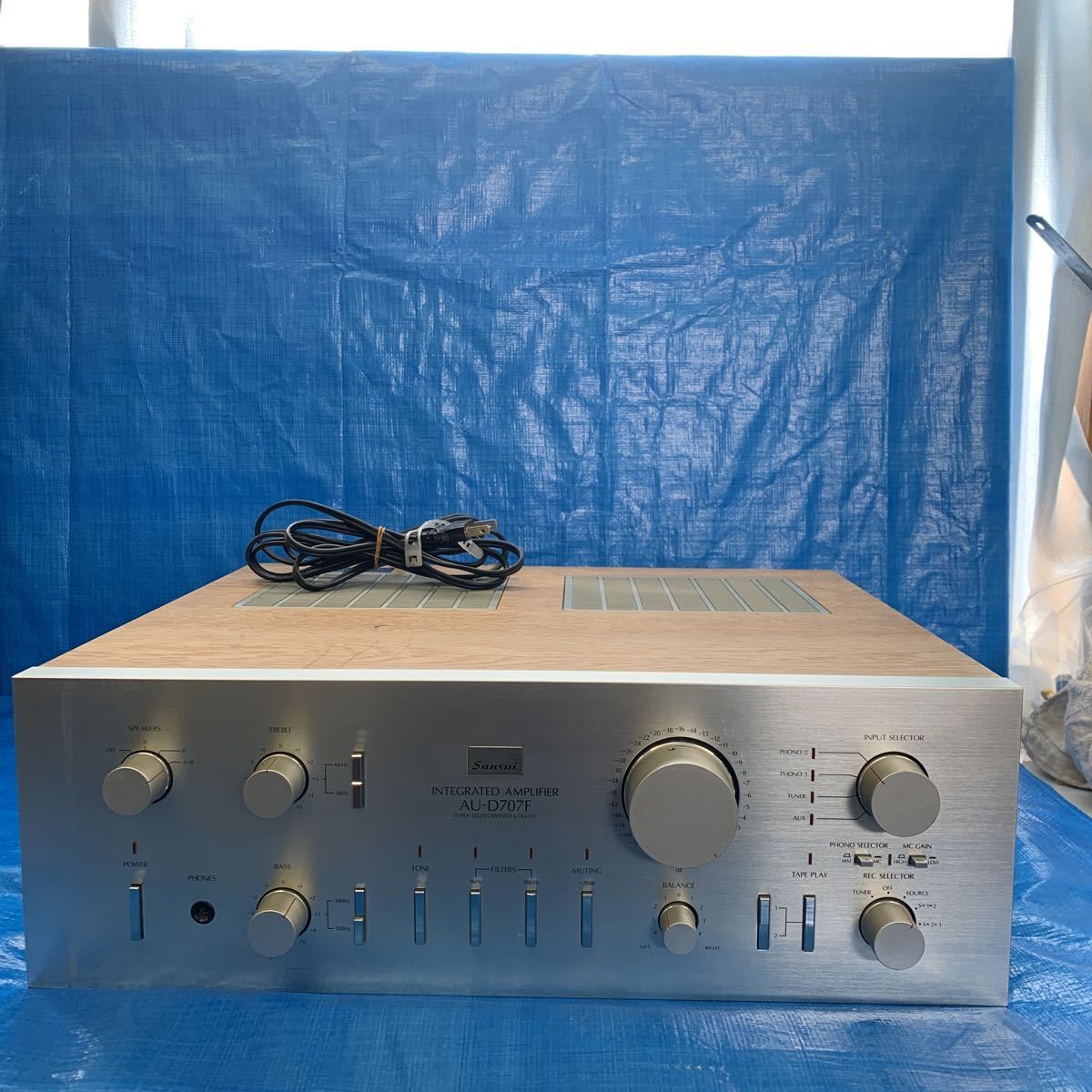 NO.04138.120. SANSUI サンスイ AU-D707F プリメインアンプ 動作未確認