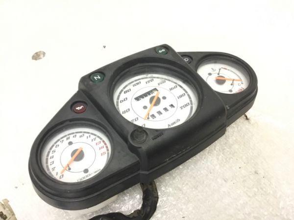ニンジャ 250 R つ EX250K メーター 必見 (80) 2K3-271 SM