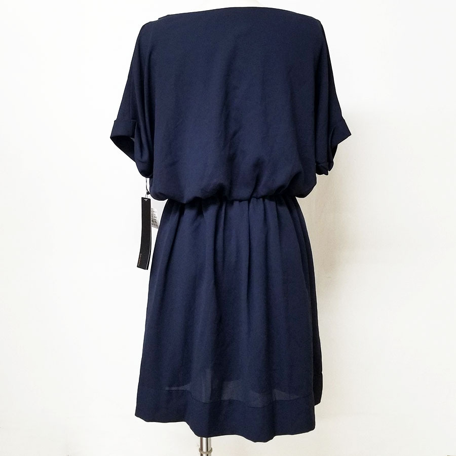 タグ付 アバハウス ドゥヴィネット Abahouse Devinette 春夏ワンピース ネイビー F 半袖 ラウンドネック No 7707 その他 売買されたオークション情報 Yahooの商品情報をアーカイブ公開 オークファン Aucfan Com