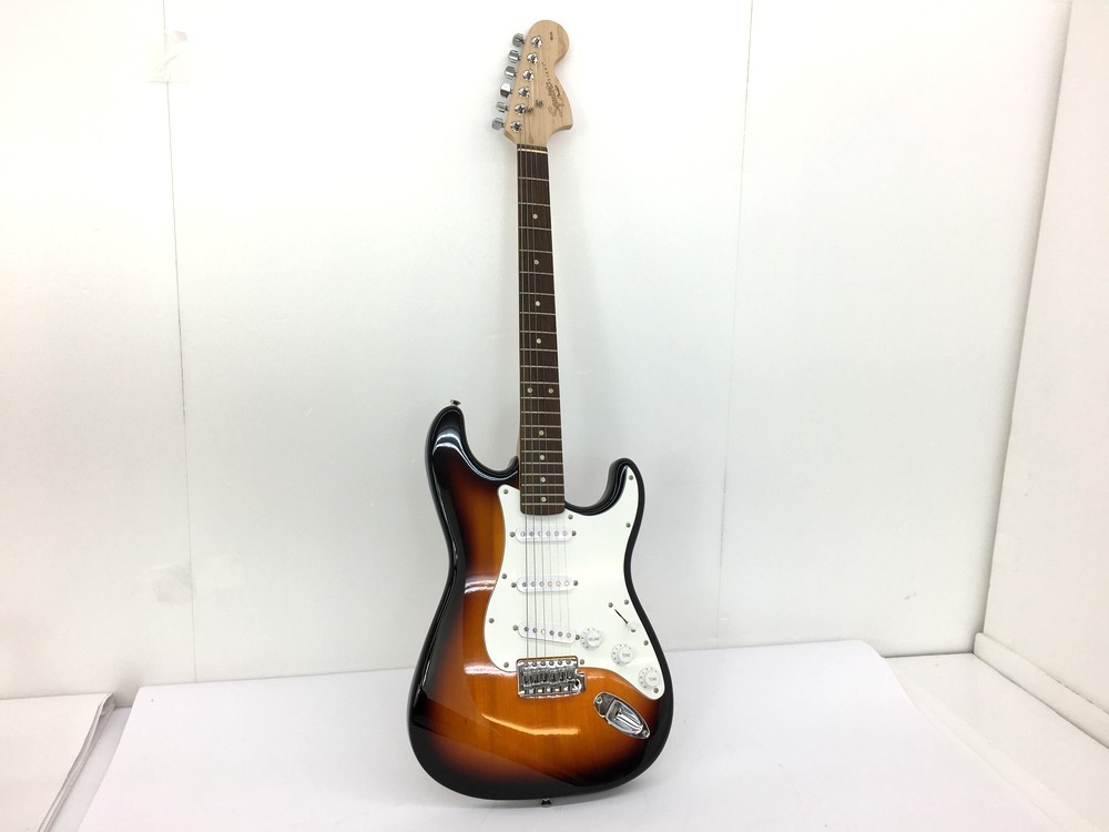 Fernandes BADMAN系エレキギター SlyStone刻印 動作未確認 Fernandes
