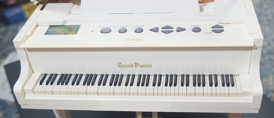 HFD1433 セガト イズ グランドピアニスト ホワイト バージョン SEGA