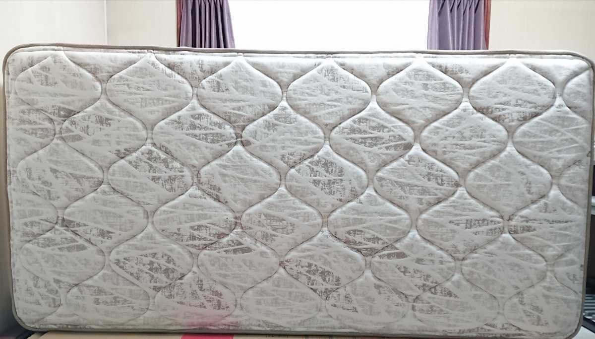 【美品】シモンズ ビューティレスト セレクション6.5インチコイル ニューフィット マットレス AB1712A SIMMONS 使用1年未満　_3