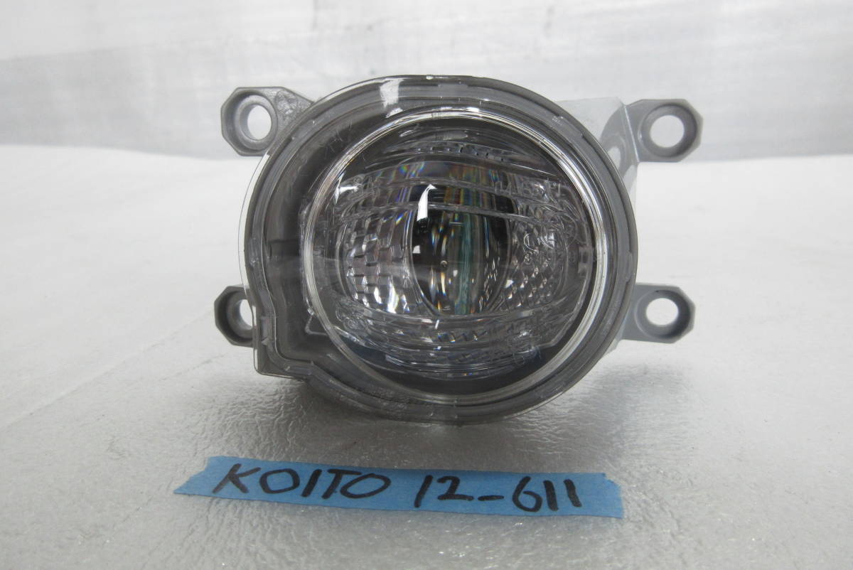 トヨタ　純正フォグランプ　　KOITO　12-611　（21505-K511)