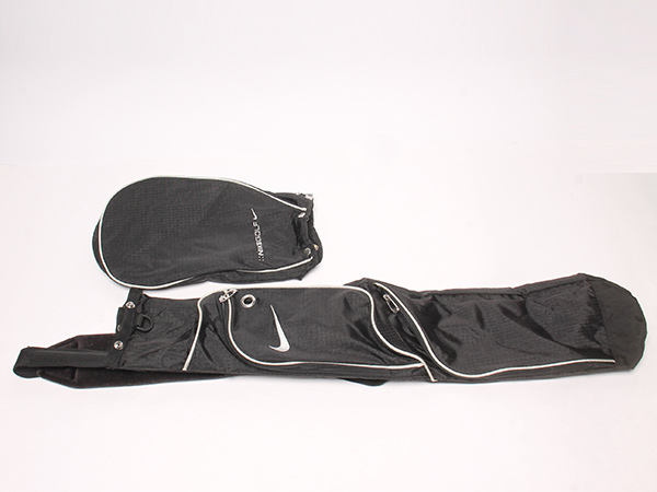 1円スタート ナイキゴルフ クラブケース Nike Golf クラブケース 売買されたオークション情報 Yahooの商品情報をアーカイブ公開 オークファン Aucfan Com