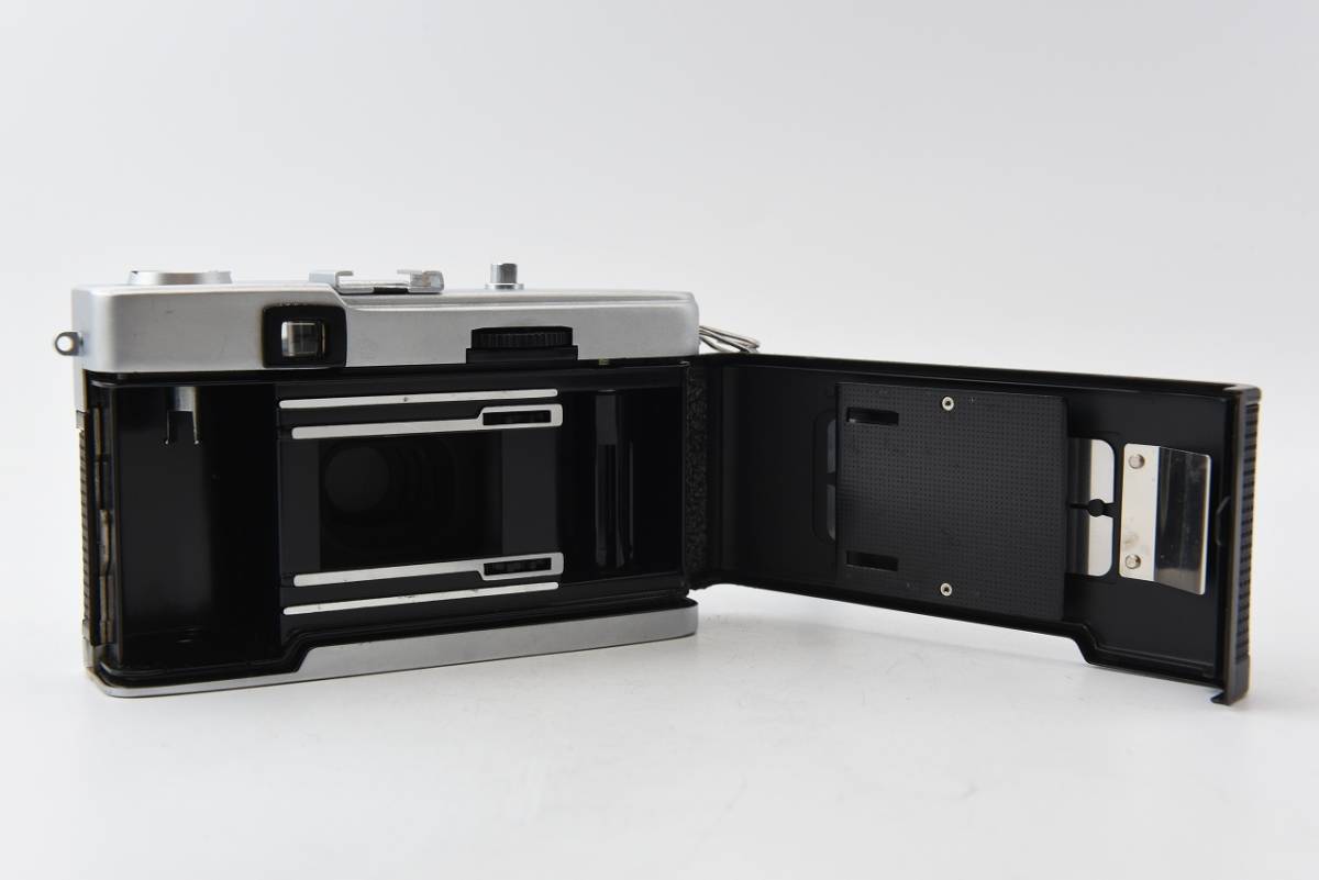 整備済完動品・赤ベロOK！Olympus Trip 35 フィルムカメラ 赤ベロOK