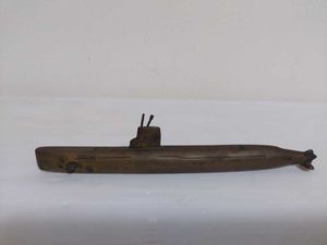 潜水艦はやしお進水記念品 文鎮