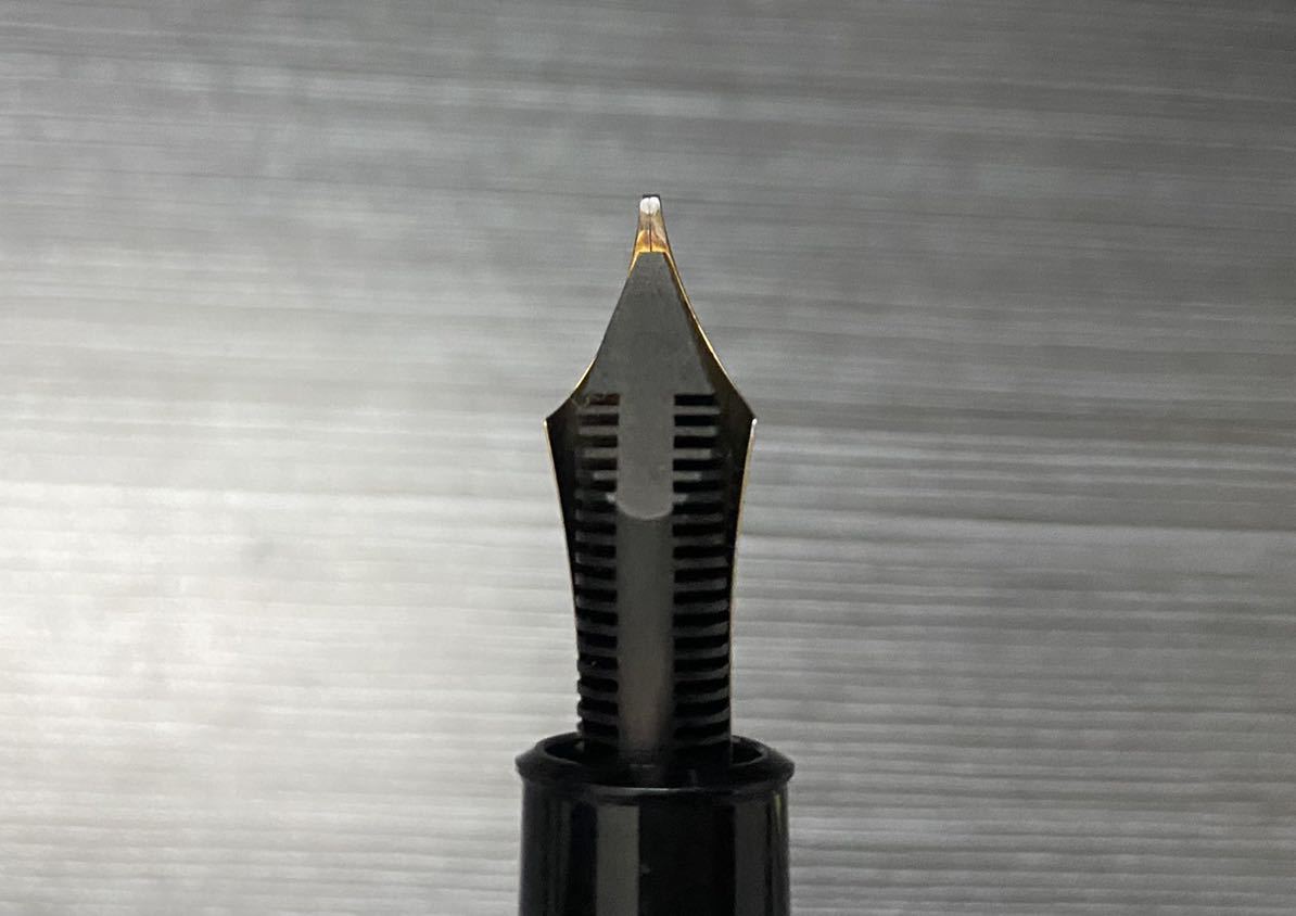 モンブラン マイスターシュテュック 万年筆 0 B 太字 MONTBLANC 中白