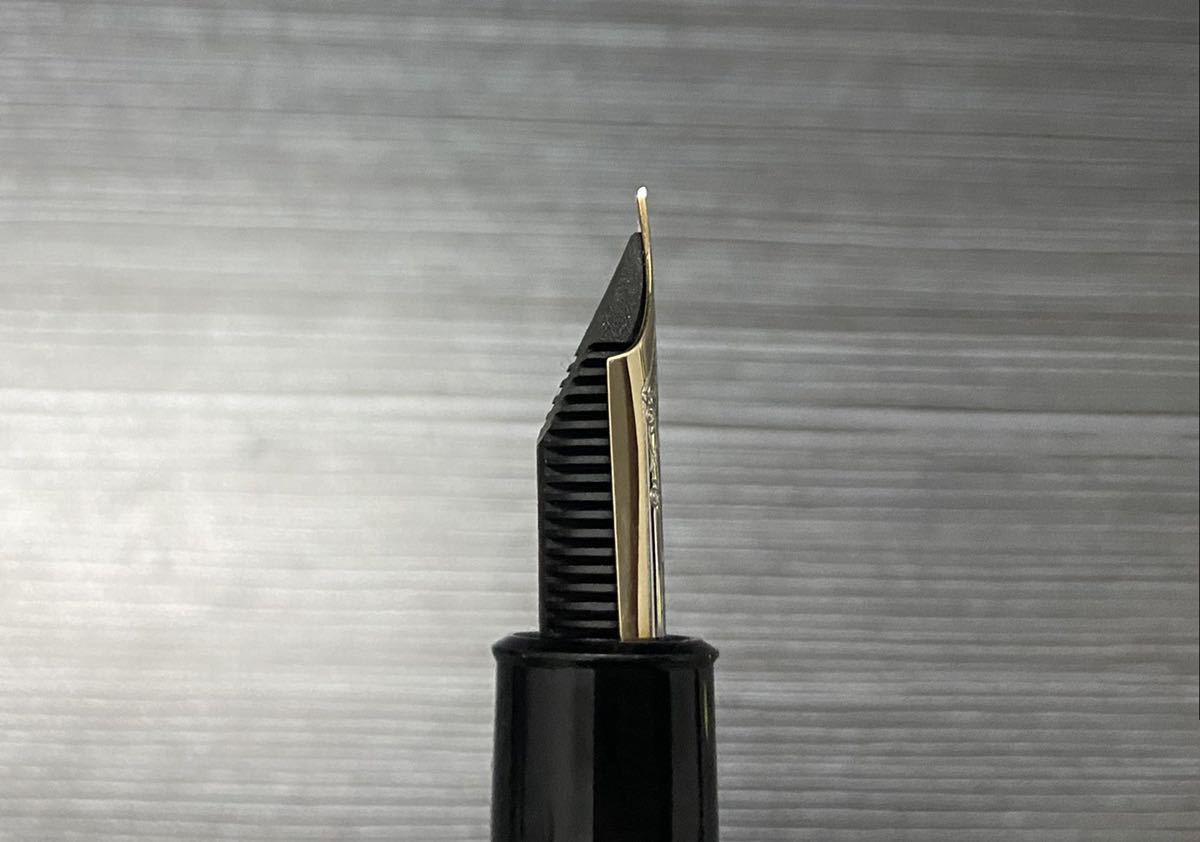 モンブラン マイスターシュテュック 万年筆 0 B 太字 MONTBLANC 中白