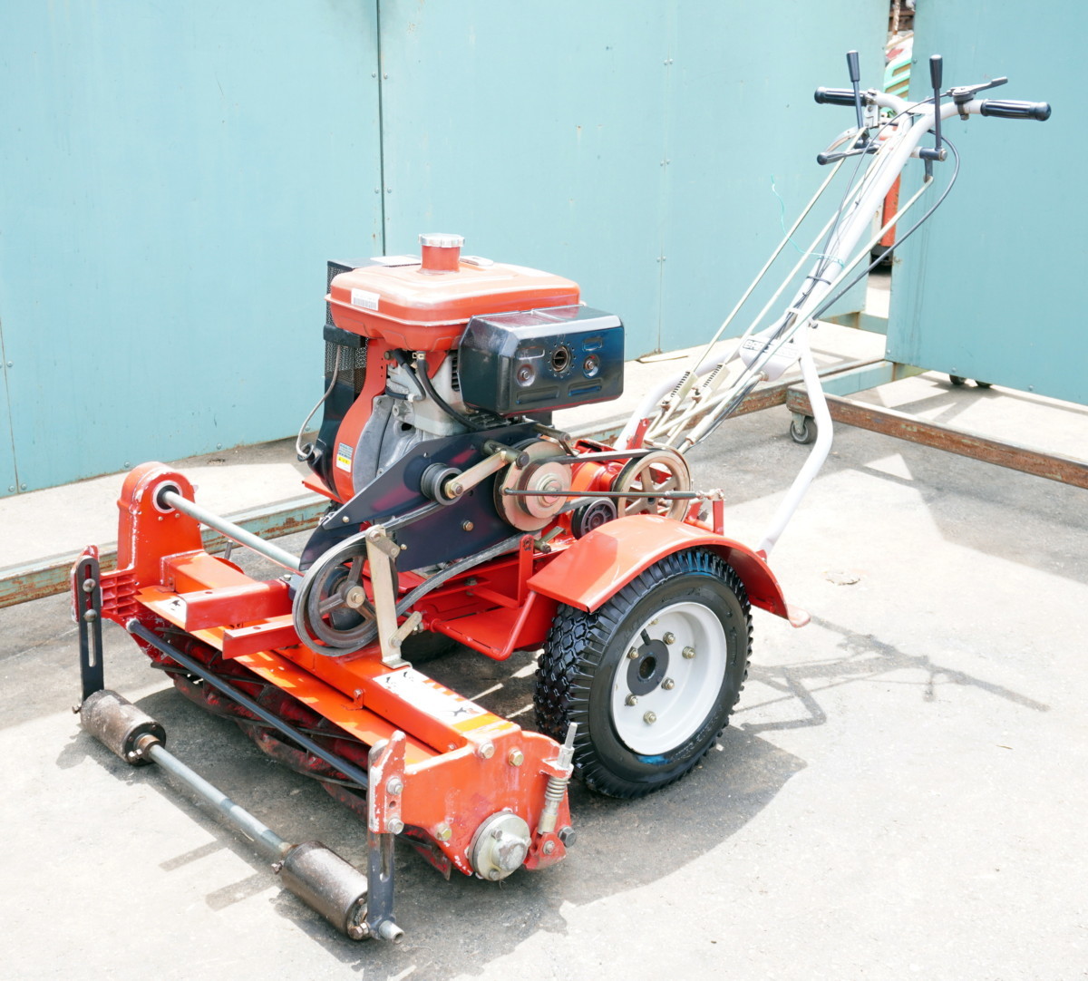 引取り限定　芝刈り機　バロネス　エンジン式 LM40 共栄社 引取り限定 芝刈り機 バロネス エンジン式 LM40 共栄社 引取り限定芝