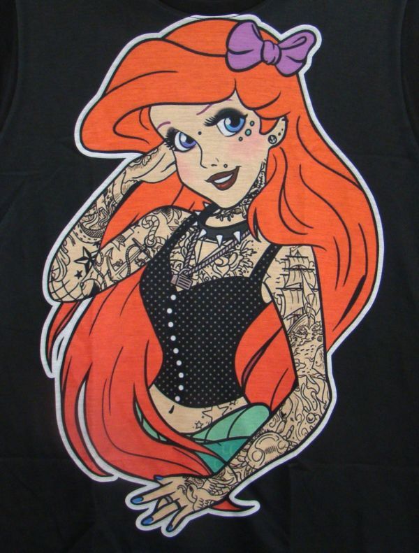 S アリエル タトゥー ディズニーパロディtシャツ イラスト キャラクター 売買されたオークション情報 Yahooの商品情報をアーカイブ公開 オークファン Aucfan Com