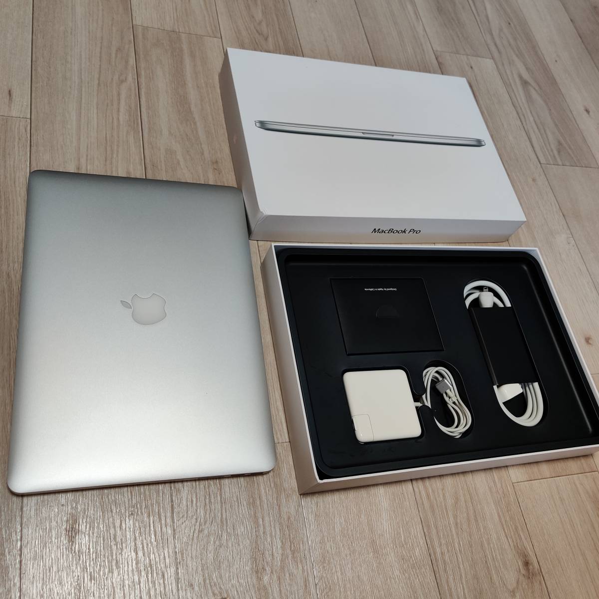 【VGFD59】MacBook Pro Retina， 15インチ， Late 2013 SSD512GB 本体 ACアダプター 箱 ジャンク JUNK