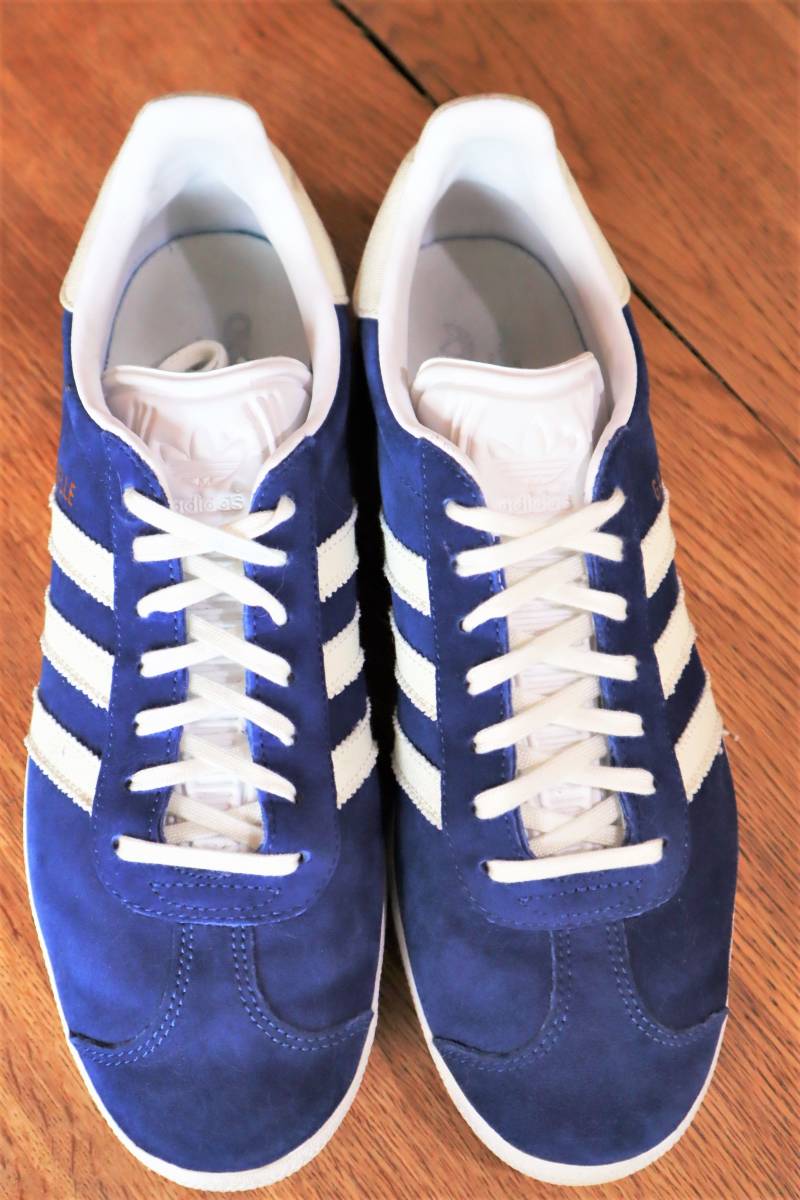 アディダス Adidas 青スエード ガッツレーgazelle 使用感少な目検キャンパスカントリースタンスミスフランスタバコ 26 0cm 売買されたオークション情報 Yahooの商品情報をアーカイブ公開 オークファン Aucfan Com