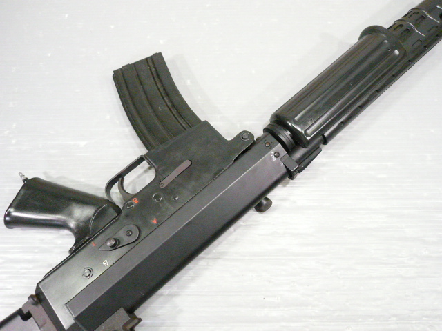 FN-FNC FN 威力至上主義時代の遺物 アサヒ・ファイヤーアームズ マルチ