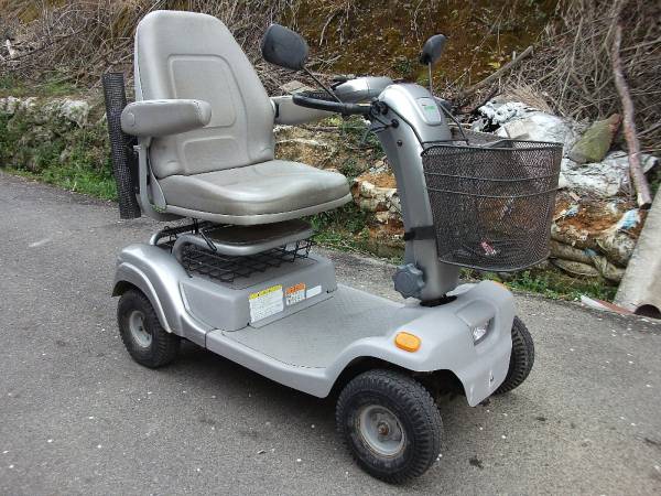 ARACO アラコ エブリデー タイプ4 電動車椅子 中古・動作品(電動車 
