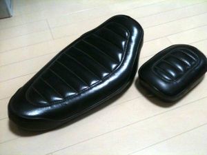 HOT DOCK ホットドック スポーツスター ソロ＆ピリオンシート(社外品 