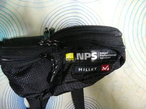 新品未使用 【NIKON NPS MILLETコラボ ウエストポーチ 】ニコン(ソフト 