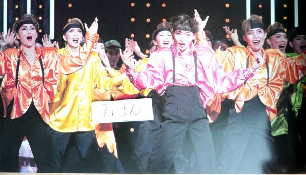 宝塚ルートヴィヒ春野寿美礼瀬奈じゅん蘭寿とむパンフ写真 宝塚一般 売買されたオークション情報 Yahooの商品情報をアーカイブ公開 オークファン Aucfan Com