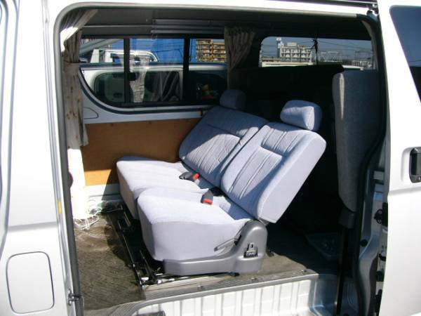 肘掛付き ハイエースバン用ワゴン仕様セカンドシート100系0系 トヨタ用 売買されたオークション情報 Yahooの商品情報をアーカイブ公開 オークファン Aucfan Com