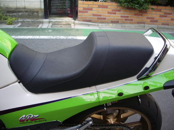 gpz900r コルビンシート ガンファイター 【公式通販】