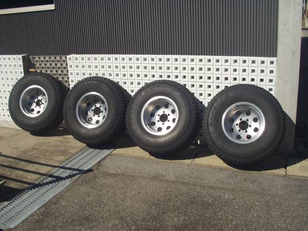 ランクル80 スタッドレス 315/75R/16 ホイールセット(スタッドレス 