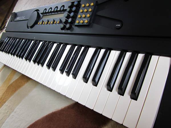 Yamaha EOS YS200 ヤマハ シンセサイザー -f094- 【公式通販】