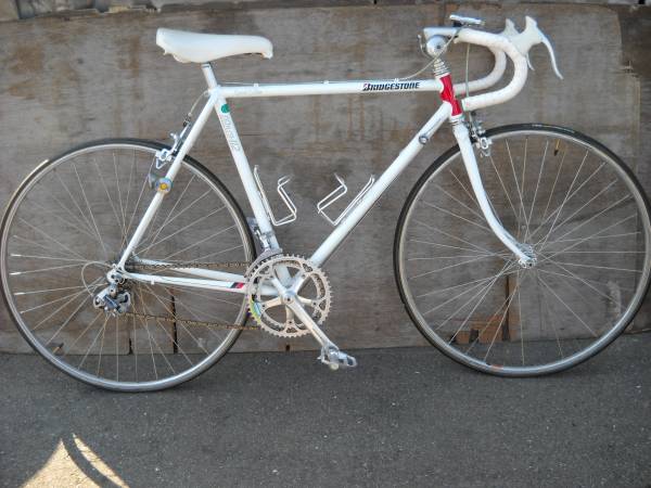 格安出品 ブリジストン ロードバイク MILE112 白色(ロード