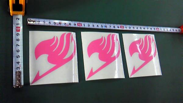 フェアリーテイル マーク風ピンク ルーシィ用 痛車ステッカー その他 売買されたオークション情報 Yahooの商品情報をアーカイブ公開 オークファン Aucfan Com