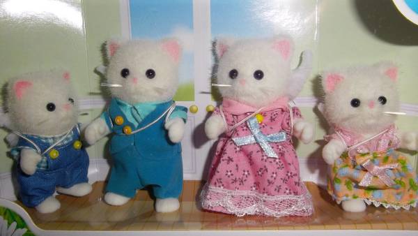 シルバニアファミリーｕｋ海外版 ペルシャネコファミリー シルバニアファミリー 売買されたオークション情報 Yahooの商品情報をアーカイブ公開 オークファン Aucfan Com