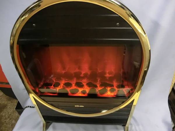 Dimplex 電気暖炉 HOLBURY HOL-20 中古です。 Dimplex 暖炉風電気ヒーター HOLBURY HOL-20 暖房(電気ヒーター一般