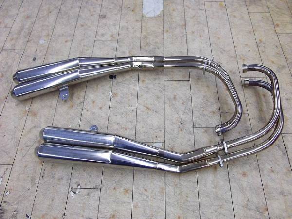 Mfd名古屋 Cb1100用エンデュランス4本出しマフラー マフラー本体 社外 売買されたオークション情報 Yahooの商品情報をアーカイブ公開 オークファン Aucfan Com