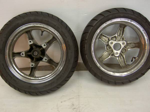 スズキ スカイウェイブ250（CJ43）中古メッキホイールF/R(セット